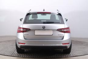 Škoda Superb  2.0 TDI Style 