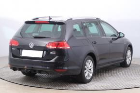 Volkswagen Golf  1.2 TSI 