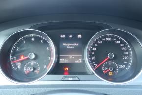 Volkswagen Golf  1.2 TSI 