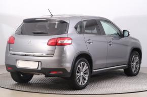 Peugeot 4008  1.8 HDI 