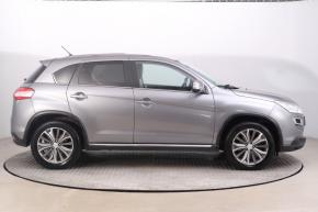 Peugeot 4008  1.8 HDI 