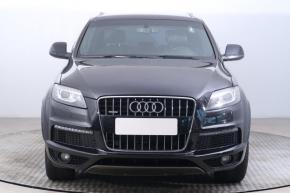 Audi Q7  3.0 TDI 