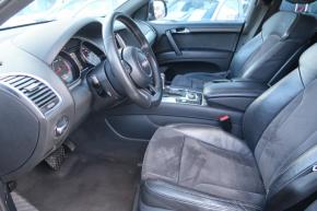 Audi Q7  3.0 TDI 