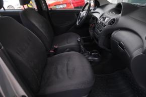 Toyota Yaris  1.0 VVT-i 