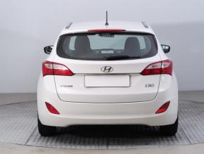 Hyundai i30  1.6 MPI 