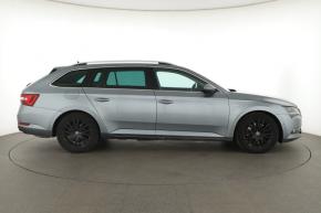 Škoda Superb  2.0 TSI Laurin&Klement 