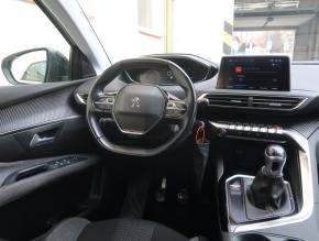 Peugeot 5008  1.5 BlueHDi 