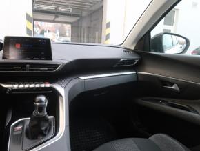Peugeot 5008  1.5 BlueHDi 