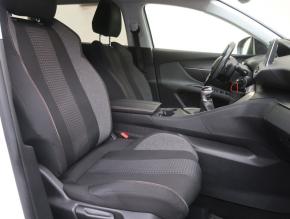Peugeot 5008  1.5 BlueHDi 