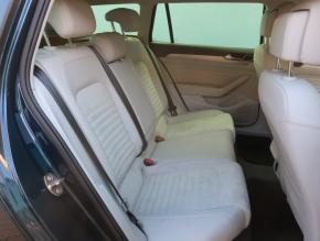 Volkswagen Passat  2.0 TDI 