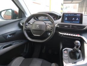 Peugeot 5008  PureTech 130 