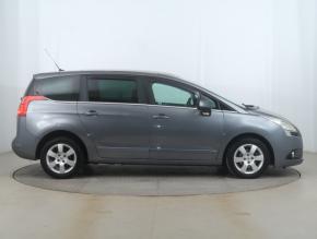 Peugeot 5008  1.6 HDi 