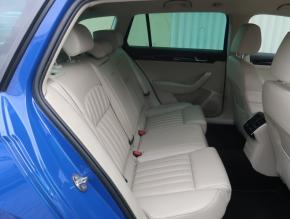 Škoda Superb  2.0 TDI Laurin&Klement 