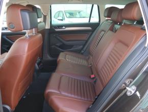 Volkswagen Passat  2.0 TDI Highline 