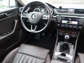 Škoda Superb  2.0 TDI 