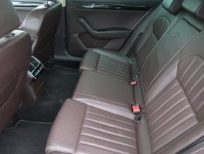 Škoda Superb  2.0 TDI 