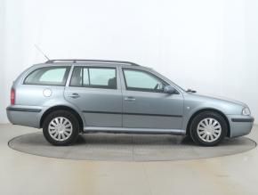Škoda Octavia  1.9 TDI Tour 