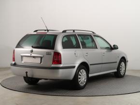 Škoda Octavia  1.9 TDI Tour 