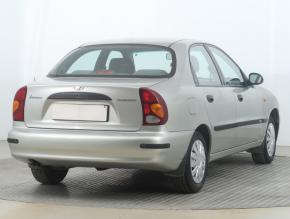 Daewoo Lanos  1.5 