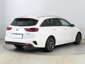 Kia Ceed  1.6 CRDi 