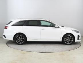 Kia Ceed  1.6 CRDi 