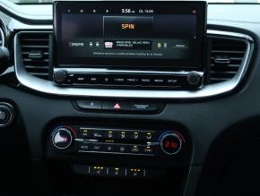 Kia Ceed  1.6 CRDi 