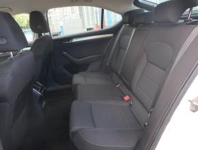 Škoda Superb  2.0 TDI Ambition 