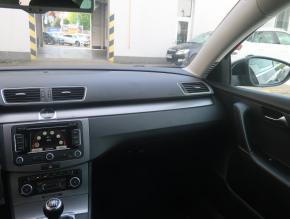 Volkswagen Passat  2.0 TDI Trendline 