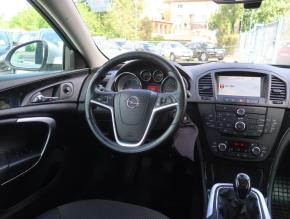 Opel Insignia  2.0 CDTI 