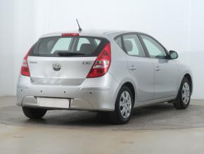 Hyundai i30  1.4 CVVT 