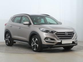 Hyundai Tucson  2.0 CRDi 