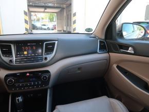 Hyundai Tucson  2.0 CRDi 