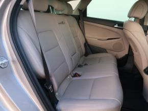 Hyundai Tucson  2.0 CRDi 