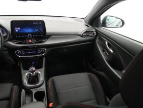 Hyundai i30 Fastback  1.5 T-GDI MHEV 
