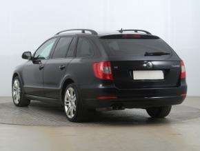 Škoda Superb  2.0 TDI Elegance 