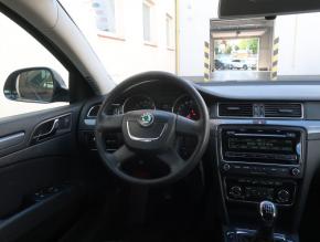 Škoda Superb  2.0 TDI Elegance 