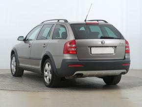 Škoda Octavia  Scout 2.0 TDI . 