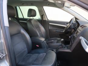 Škoda Octavia  Scout 2.0 TDI . 