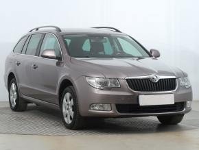 Škoda Superb  2.0 TDI Elegance 