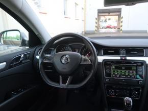 Škoda Superb  2.0 TDI Elegance 