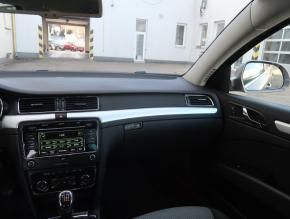 Škoda Superb  2.0 TDI Elegance 