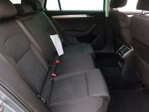 Škoda Superb  2.0 TDI Ambition 