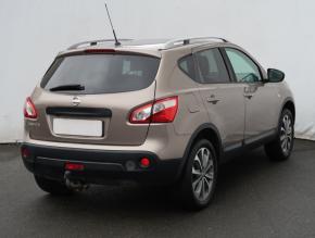 Nissan Qashqai  2.0 
