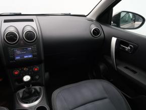 Nissan Qashqai  2.0 