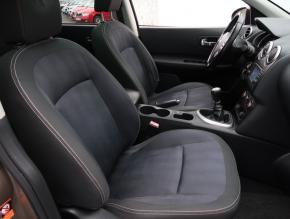 Nissan Qashqai  2.0 