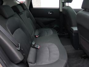 Nissan Qashqai  2.0 