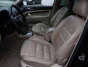 Škoda Superb  2.5 TDI Elegance 