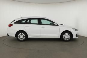 Hyundai i30  1.4 CVVT 