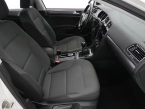 Volkswagen Golf  1.6 TDI 