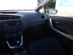 Kia Ceed  1.6 GDI 